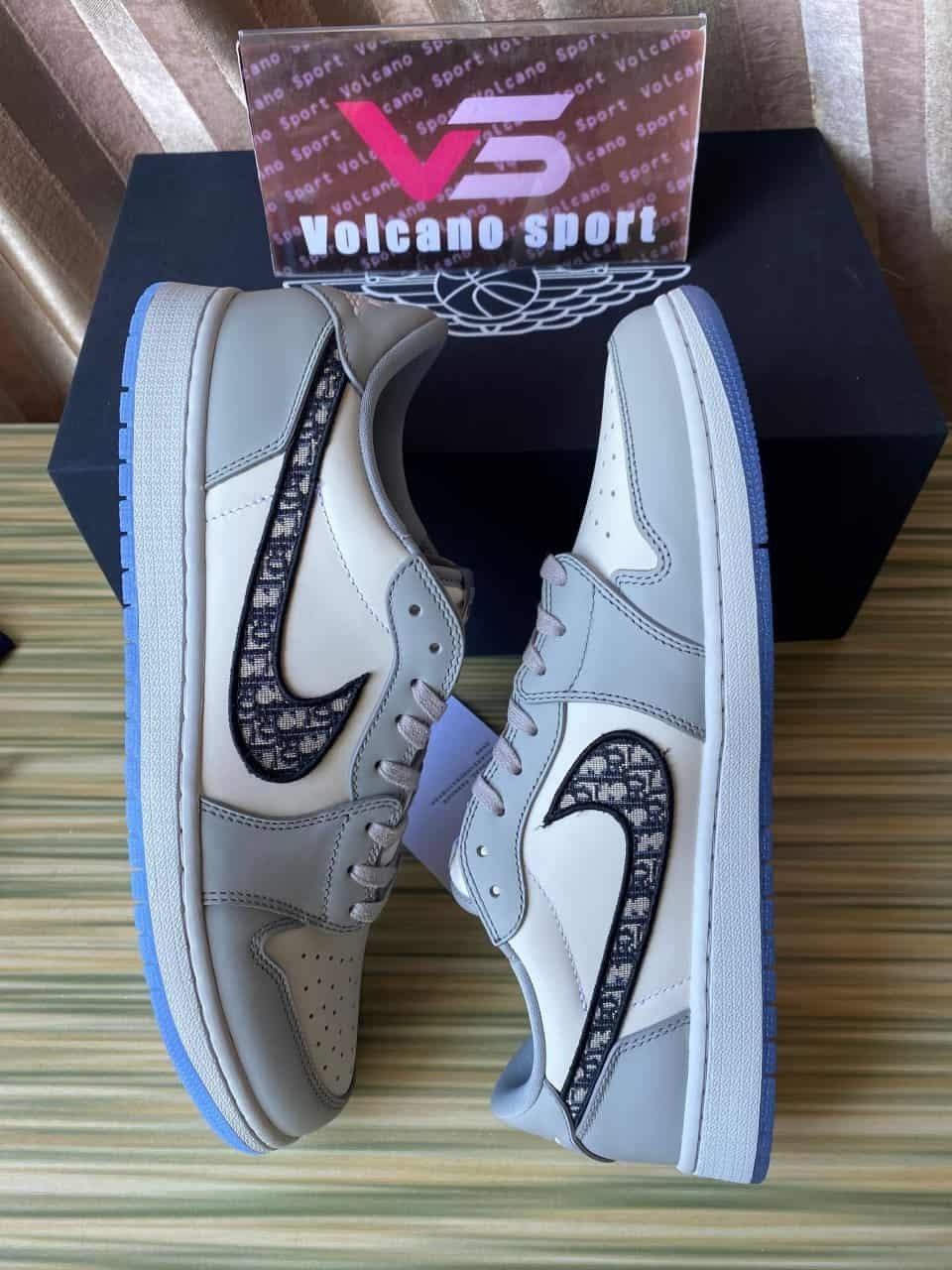 Di0r x Jordan 1s Low