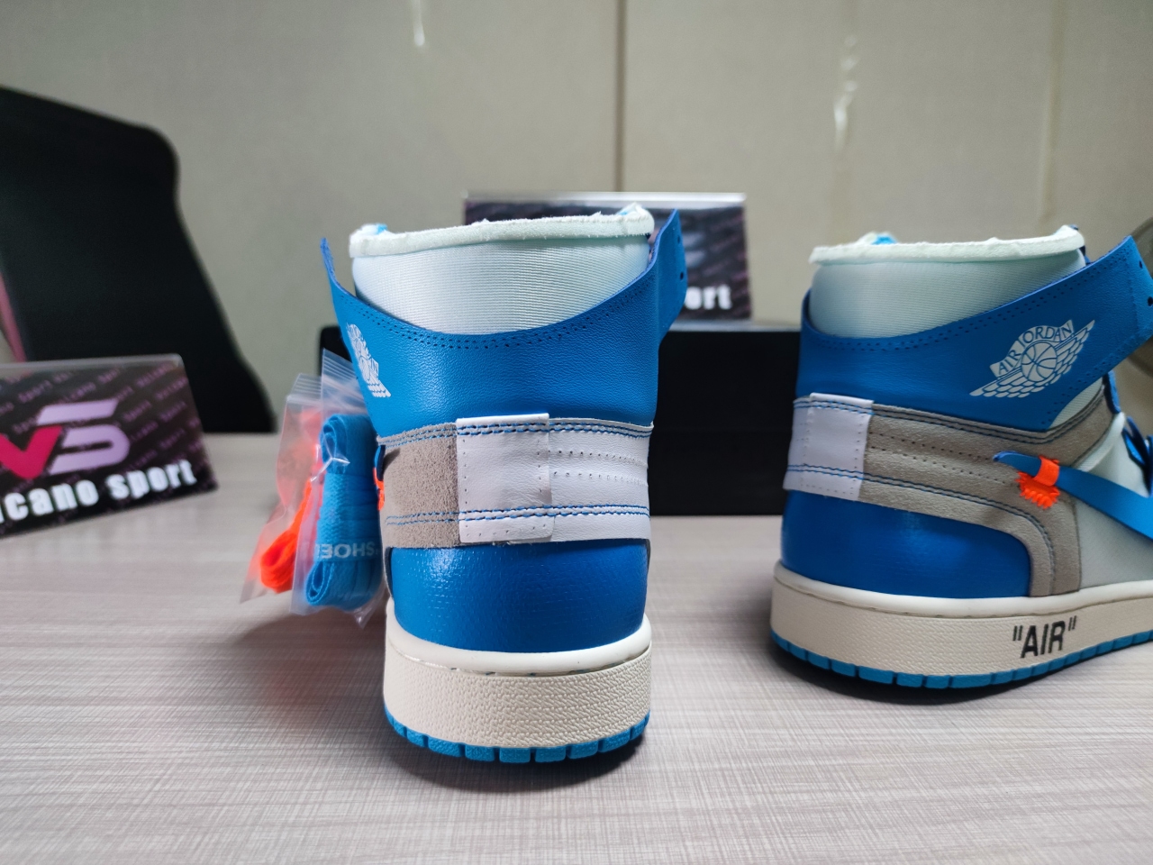 OFF-WHITE x Air Jordan 1“UNC”AQ0818-168