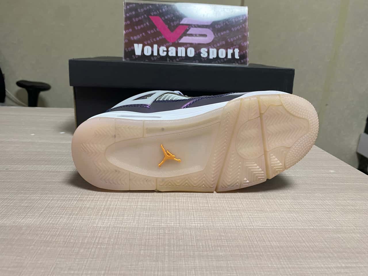 Jordan 4 Retro Monsoon Blue BQ9043-400