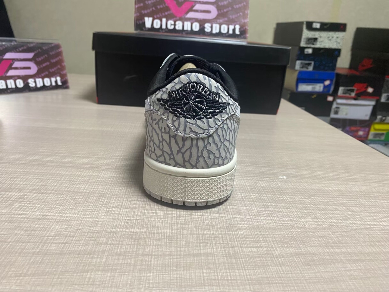 Jordan 1 Retro Low OG Black Cement CZ0790-001