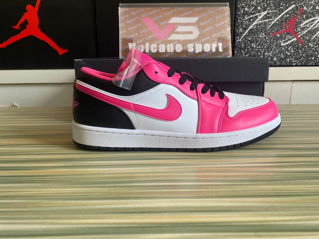 Jordan 1 Low Fierce Pink DZ5365-601
