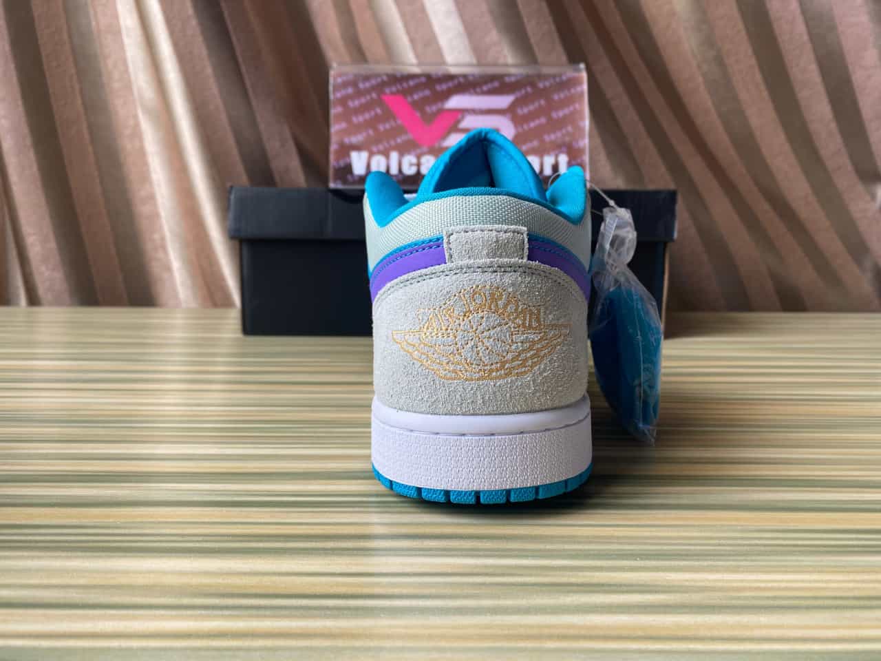 Jordan 1 Low SE Pistachio Frost Aquatone DX4334-300
