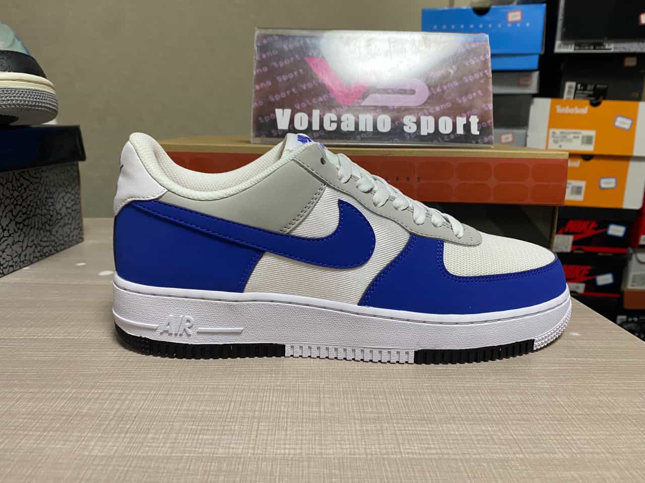 Air Force 1 Low '07 LV8 Time Warp Royal FJ5471-121