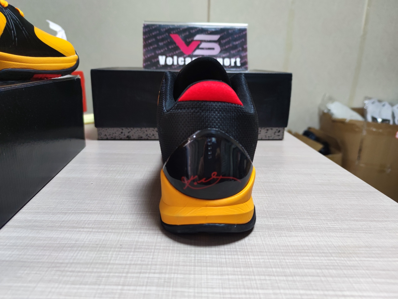 Kobe 5 Protro Bruce Lee CD4991 700