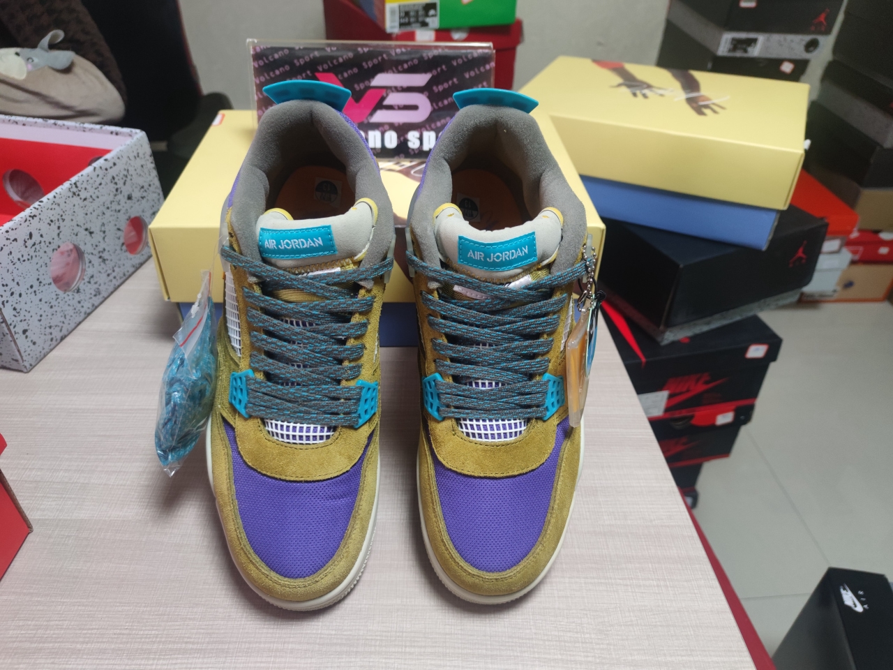 Jordan 4 Retro SP 30th Anniversary Union Desert Moss DJ5718-300