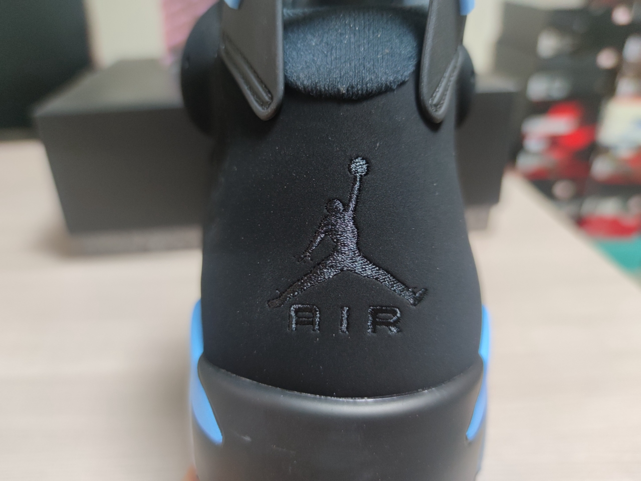 Jordan 6 Retro UNC 384664 006