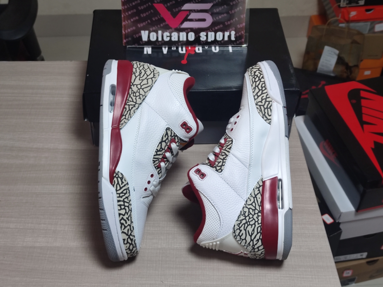 Jordan 3 Retro Cardinal Red CT8532 126