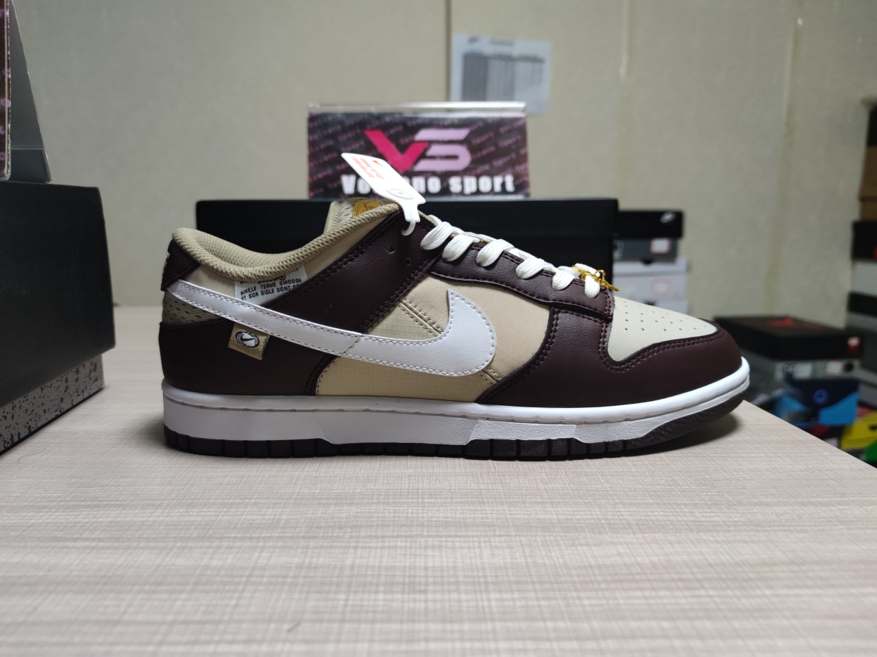 Dunk Low Brown Basalt DX6060 111