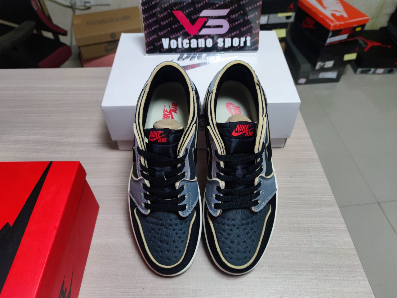 Jordan 1 Low OG EX Black Smoke Grey DV0982 006