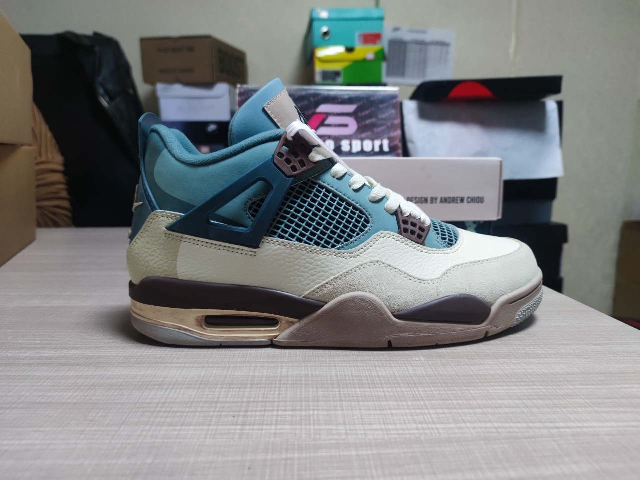 AIR JORDAN 4 KNCW