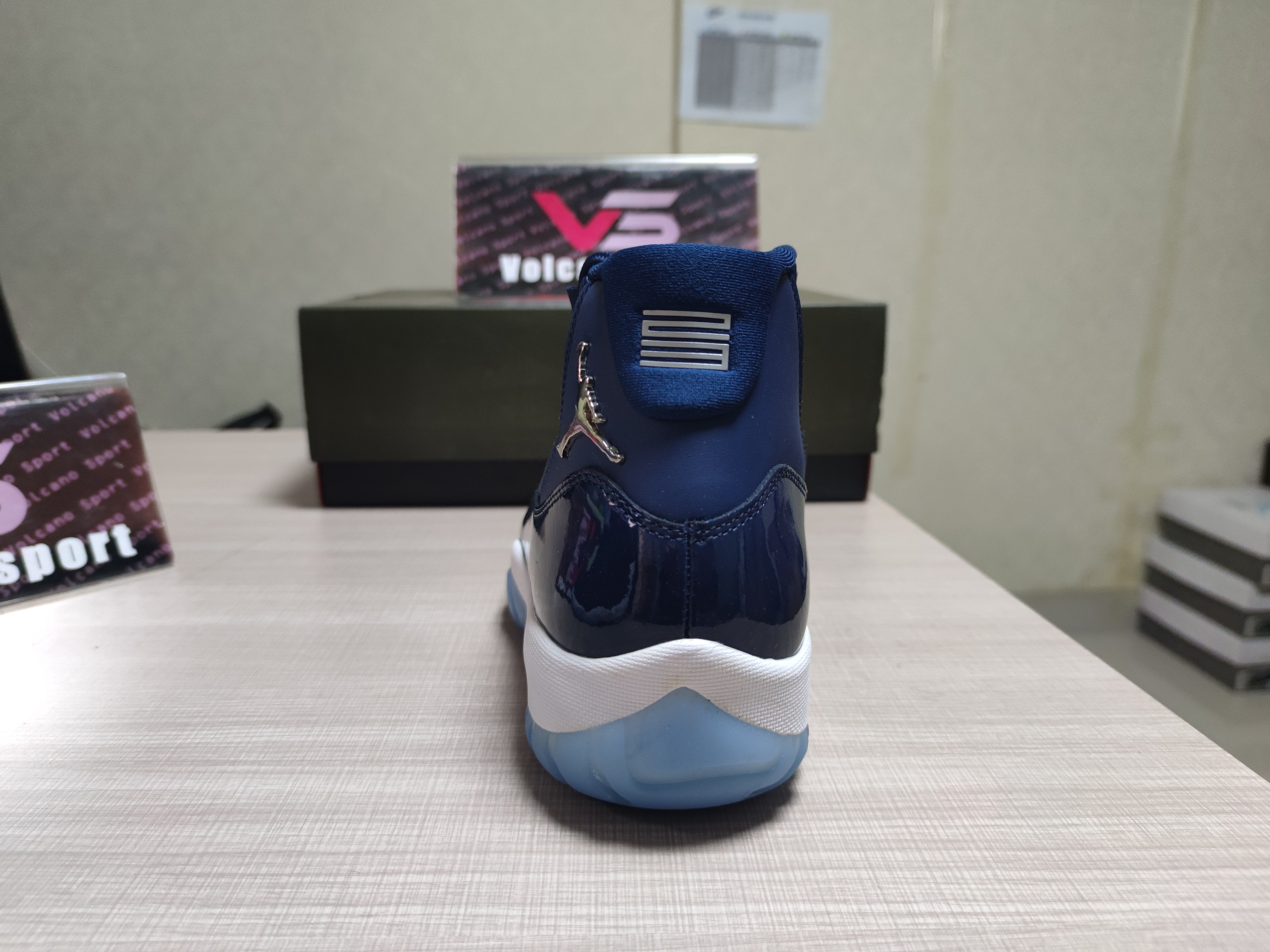 Jordan 11 Dark Blue 378037-441