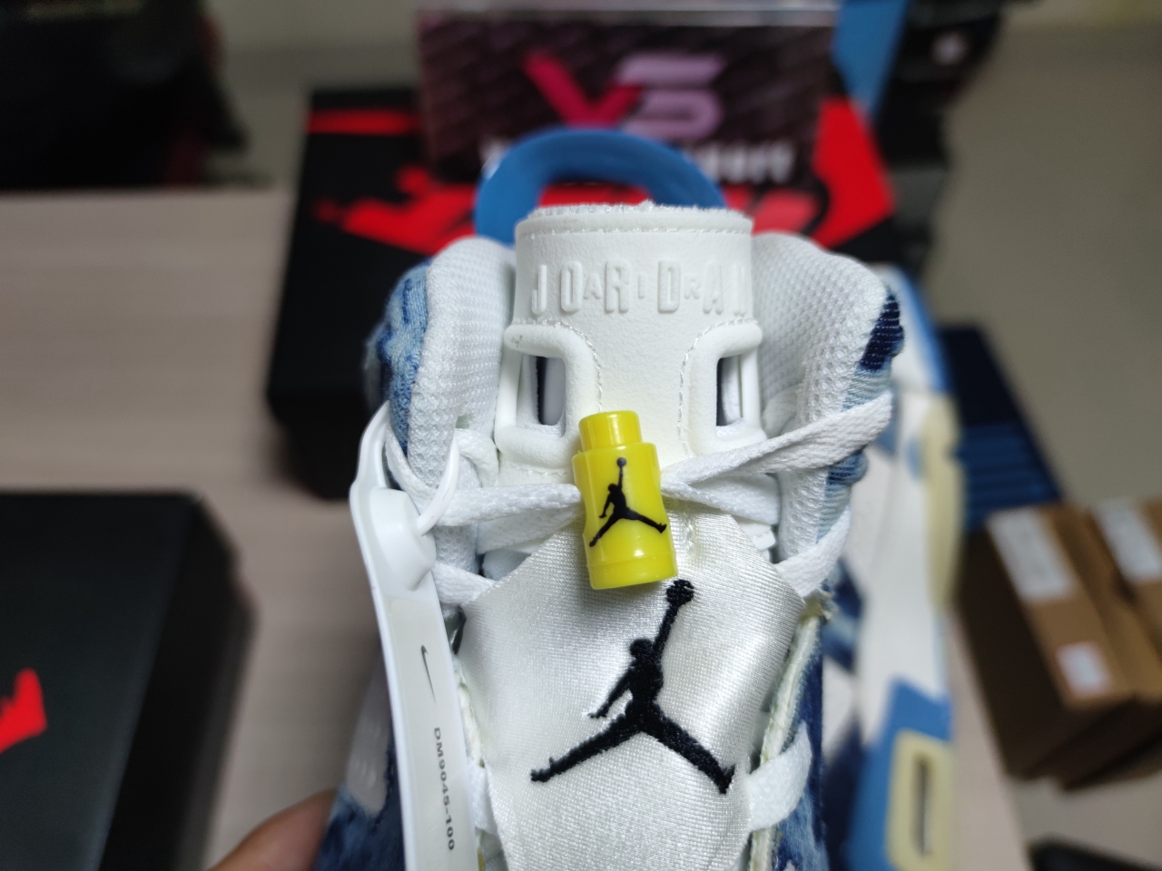 Jordan 6 Retro Washed Denim DM9045-100