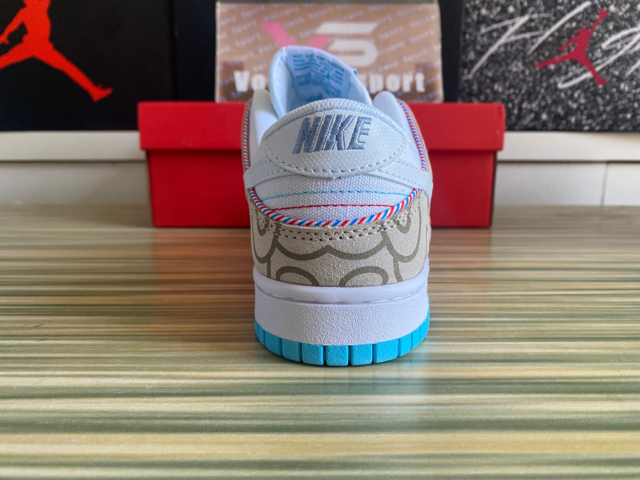 Dunk Low SE Barber Shop Grey DH7614-500