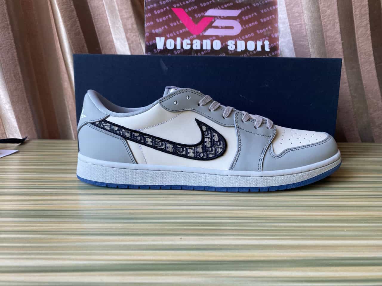 Di0r x Jordan 1s Low