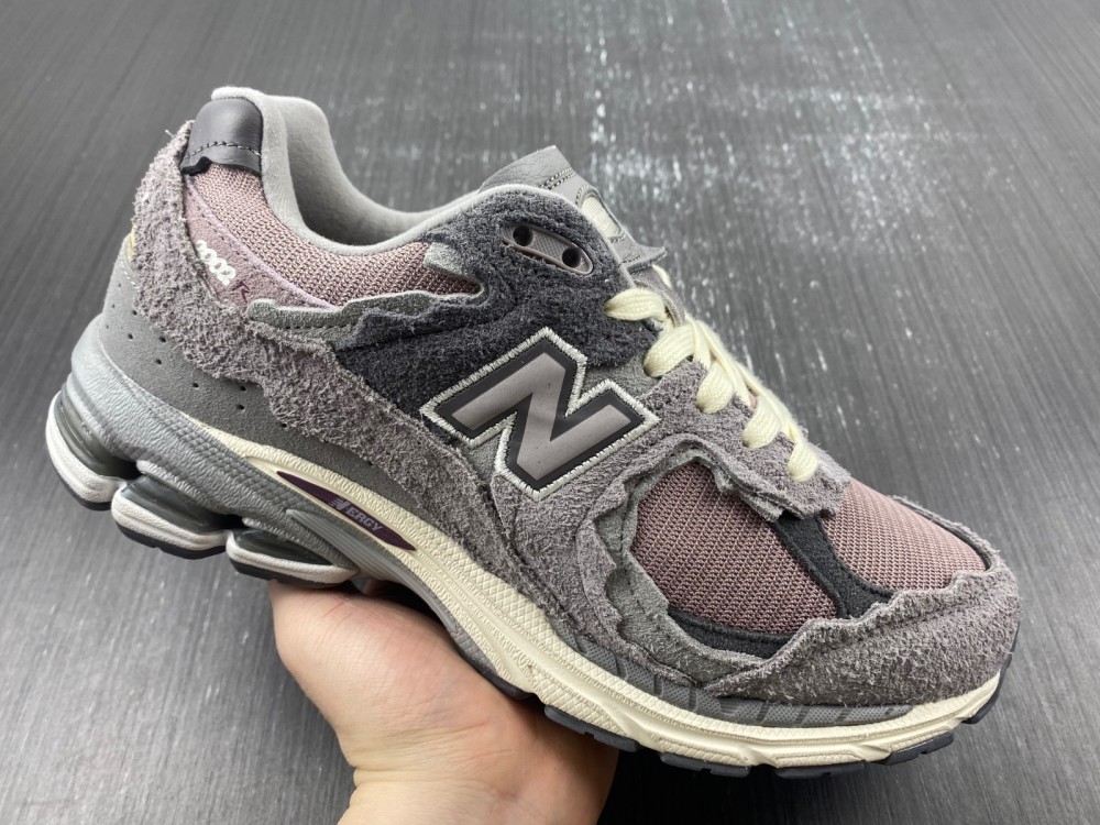 New Balance 2002R Protection Pack Dusty Lilac Grey | 2002R LILAC