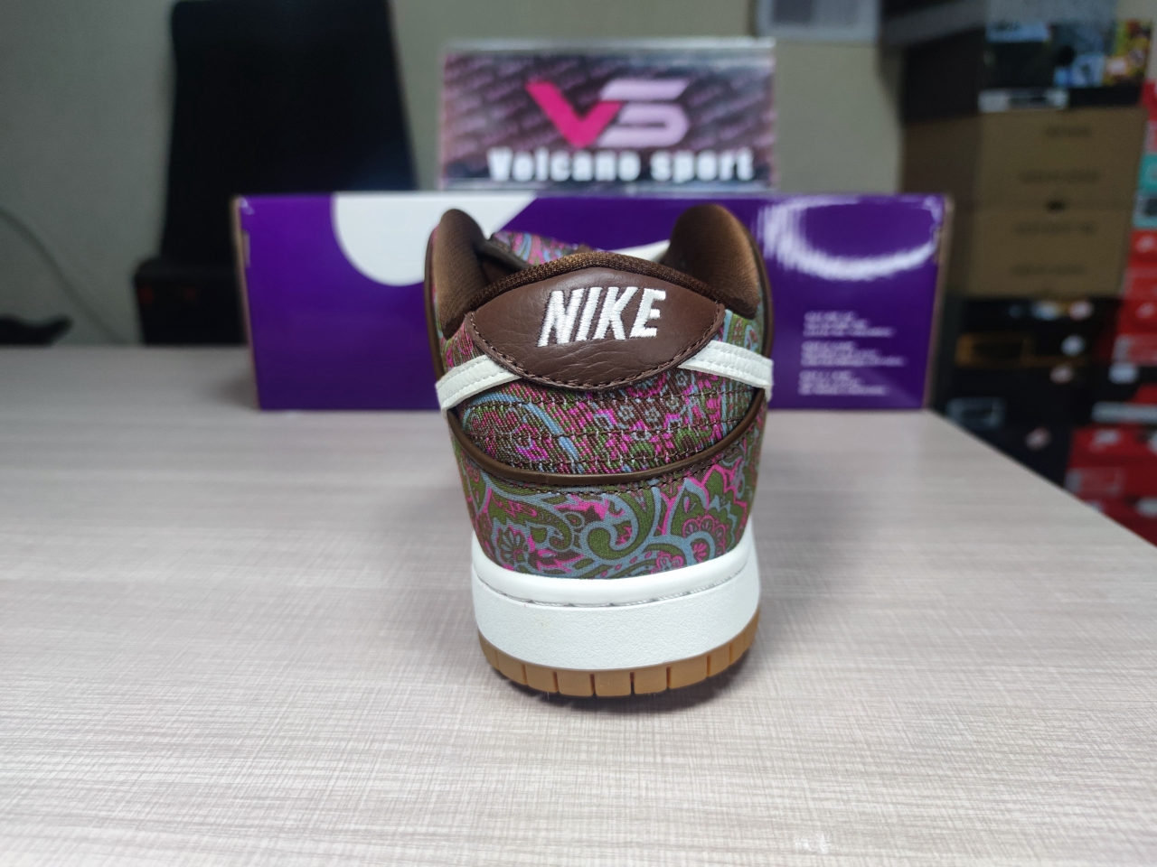 SB Dunk Low Pro Paisley Brown DH7534-200