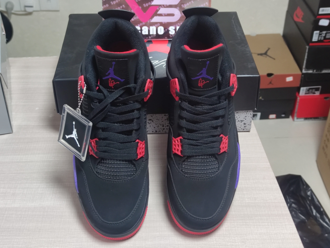 Jordan 4 Retro Raptors Drake OVO AQ3816-056
