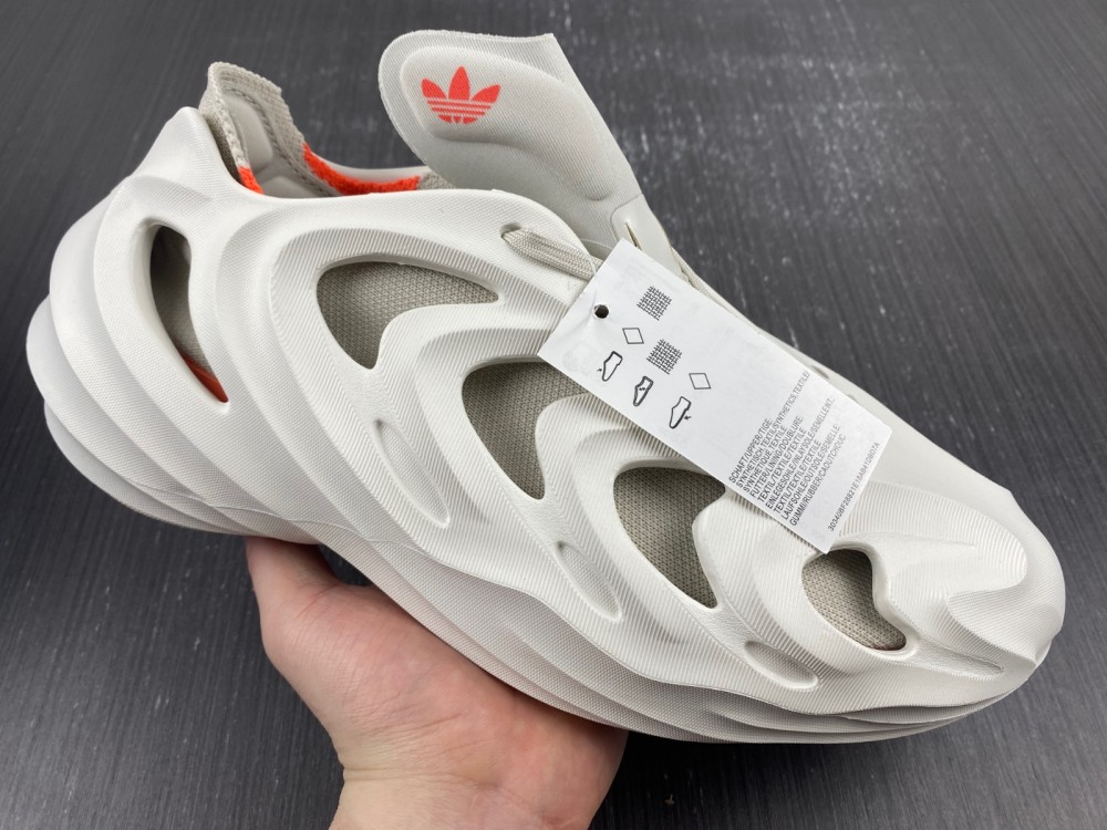 adidas adiFOM Q “Black Carbon”  GY0064