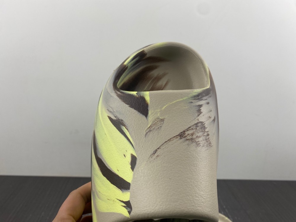 adidas Yeezy Slide  FZ5899