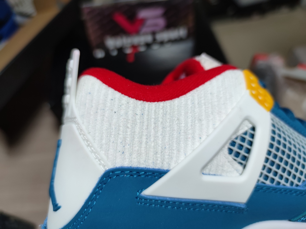 Jordan 4 Retro Messy Room DR6952 400