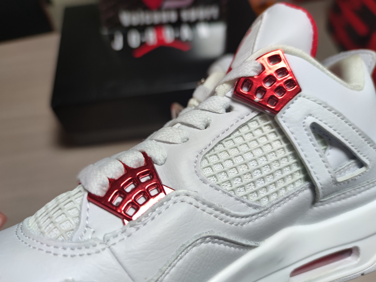 Jordan 4 “Metallic Pack” CT8527-112