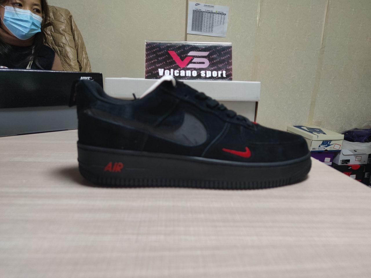 Air Force 1 Low Multi-Swoosh Black Orange DZ4514 001