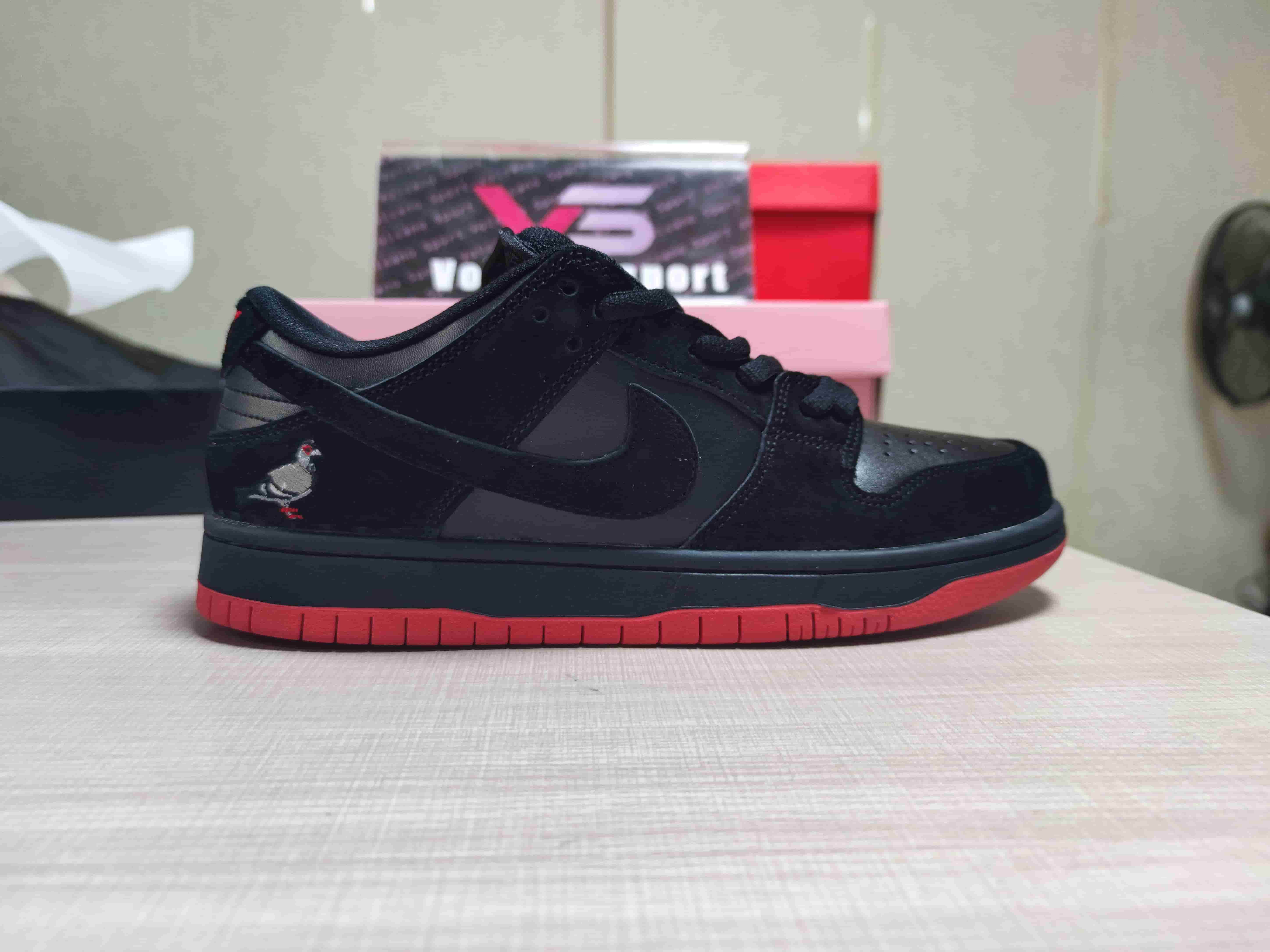 Jeff Staple x SB Dunk Low TRD QS