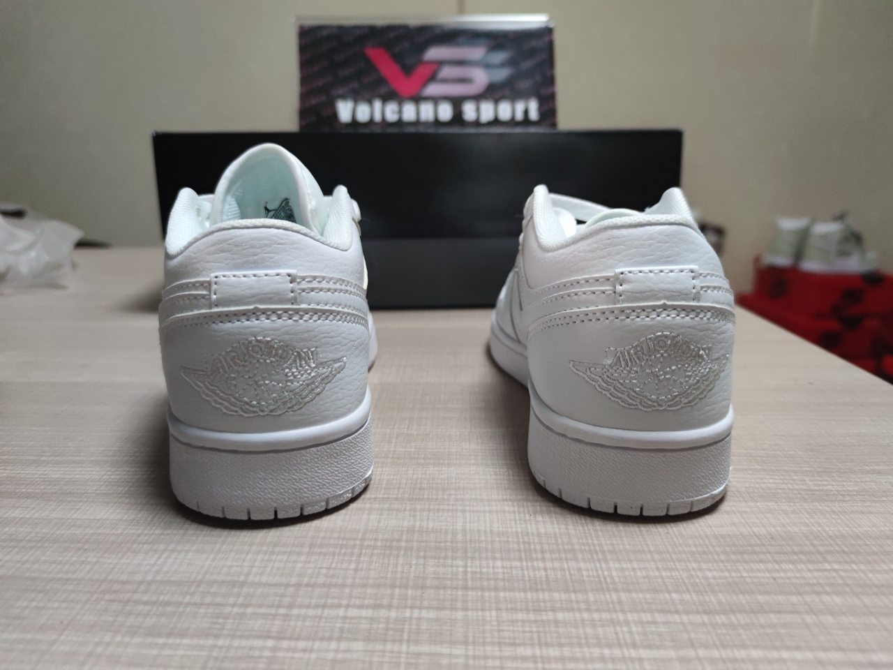 Jordan 1 Low All white 553558 130