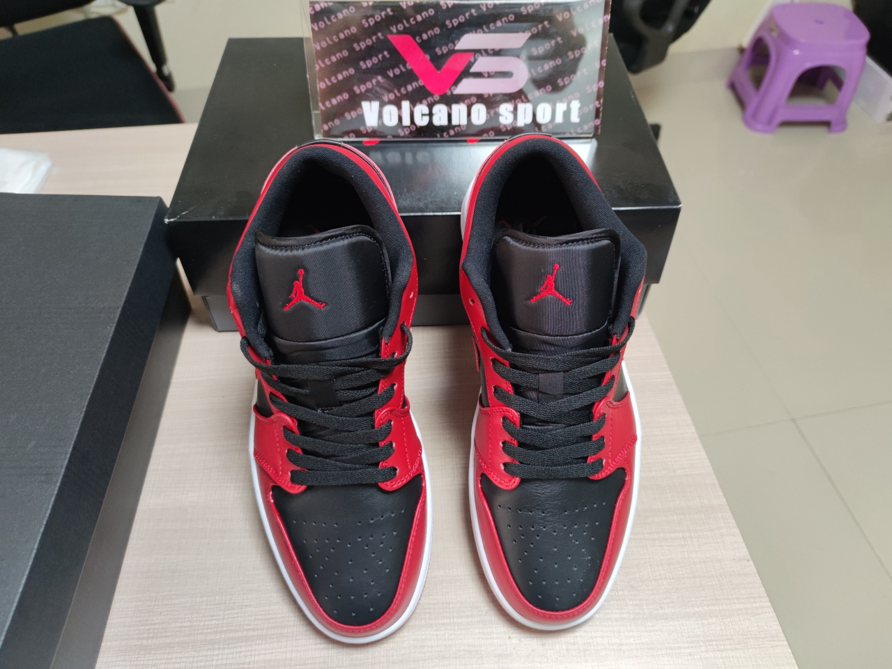 Jordan 1 Low“ Varsity Red”553558 606
