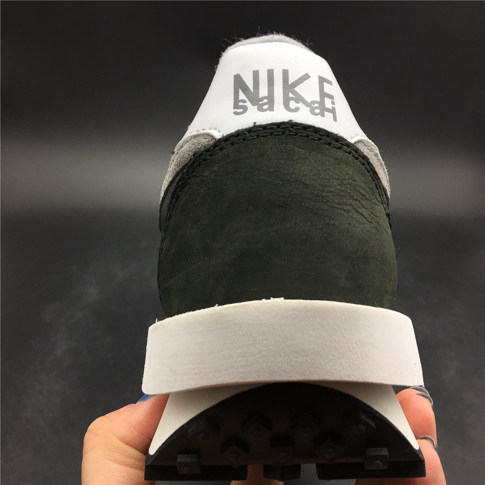 Nike LD Waffle sacai Black BV0073-001