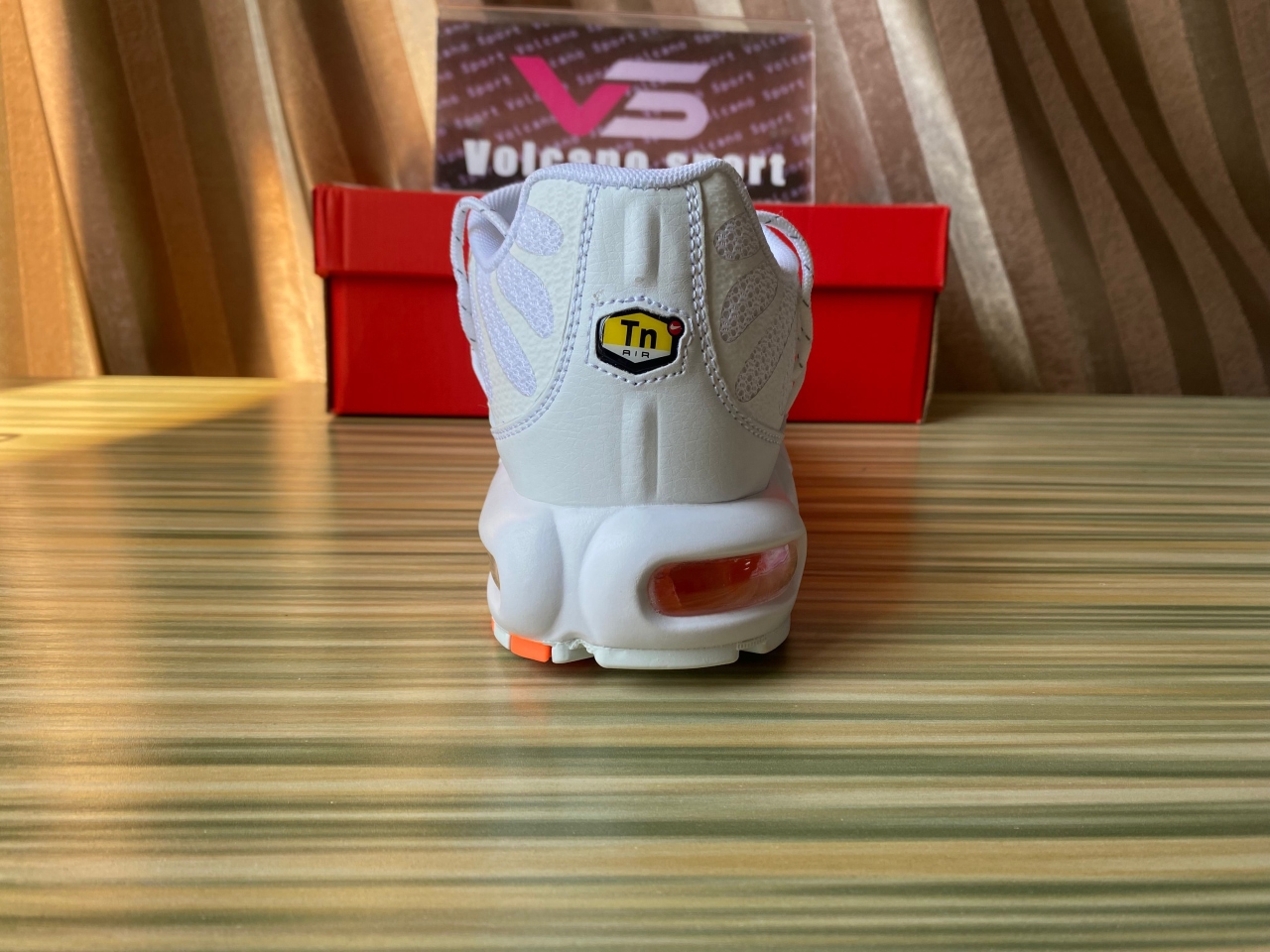 Air Max Plus Utility 'White Safety Orange' FJ4232-100