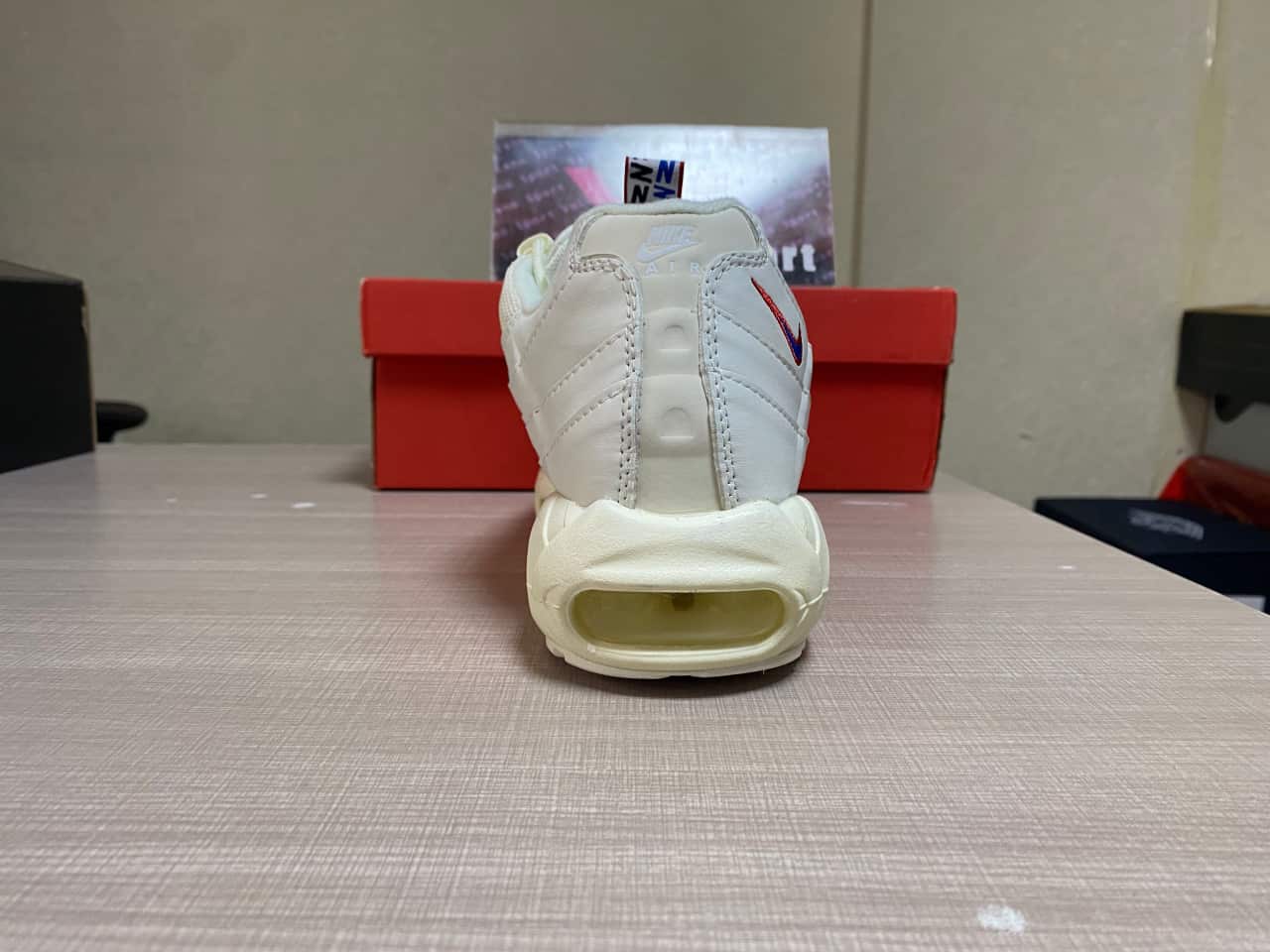 Nike Air Max 95 Pull Tab Sail AJ1844-101