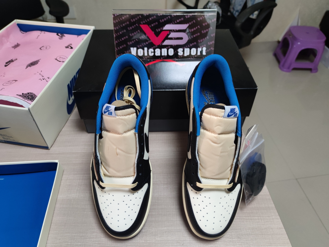 Travis Scott x Fragment Design x Jordan 1 Low OG SP “Military Blue” DM7866 140