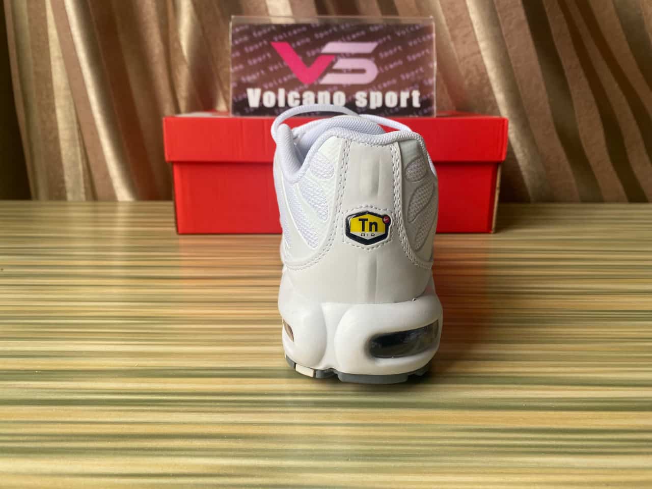 Nike Air Max Plus White 604133-139