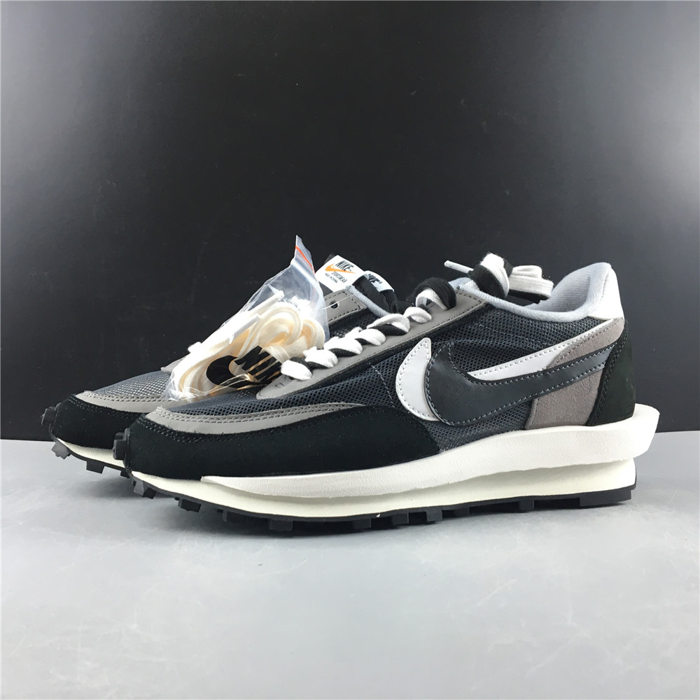 Nike LD Waffle sacai Black BV0073-001