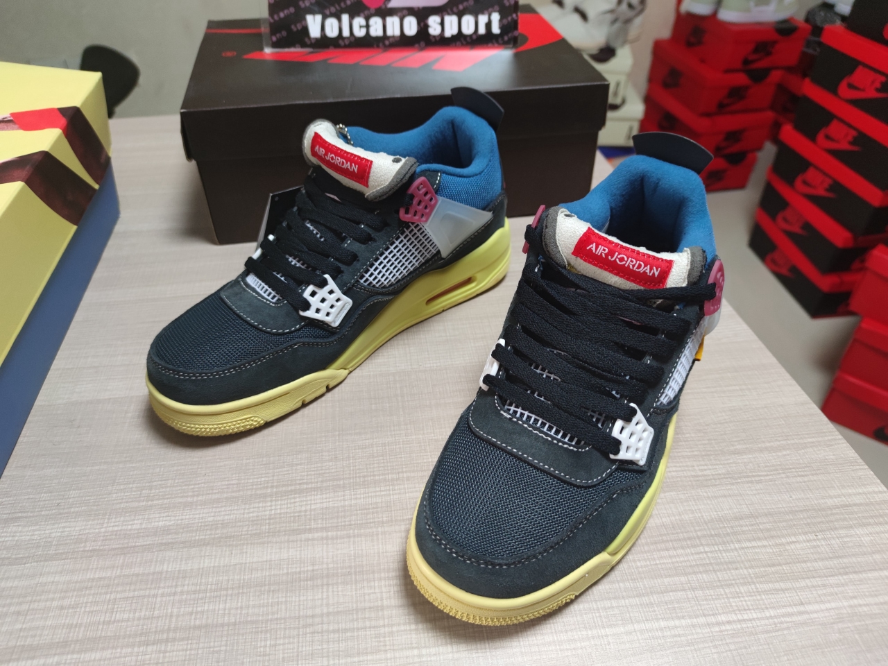 Union LA x Jordan 4 Retro SP ＂Off Noir＂ DC9533-001