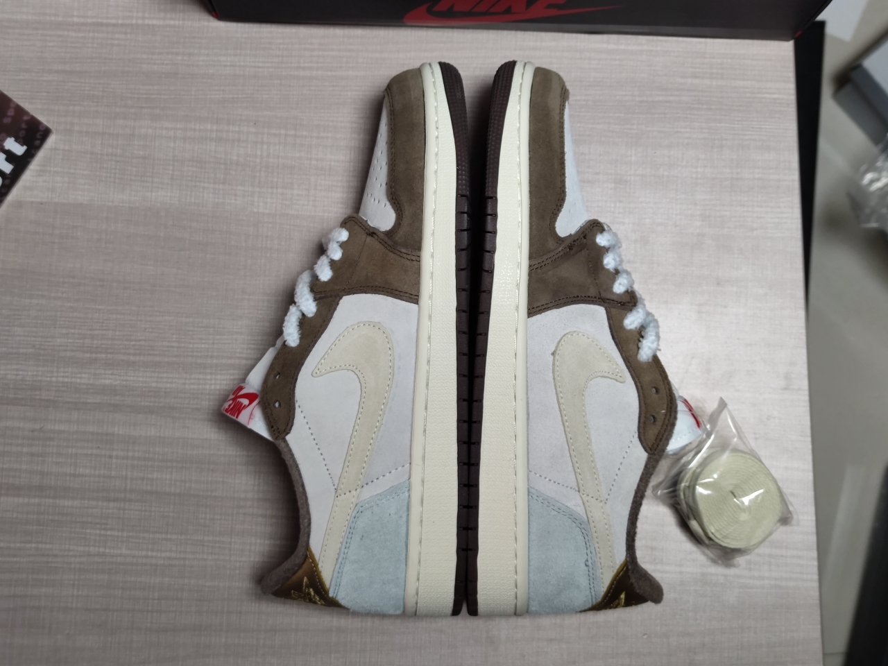 Jordan 1 Retro Low OG Year of the Rabbit DV1312 200