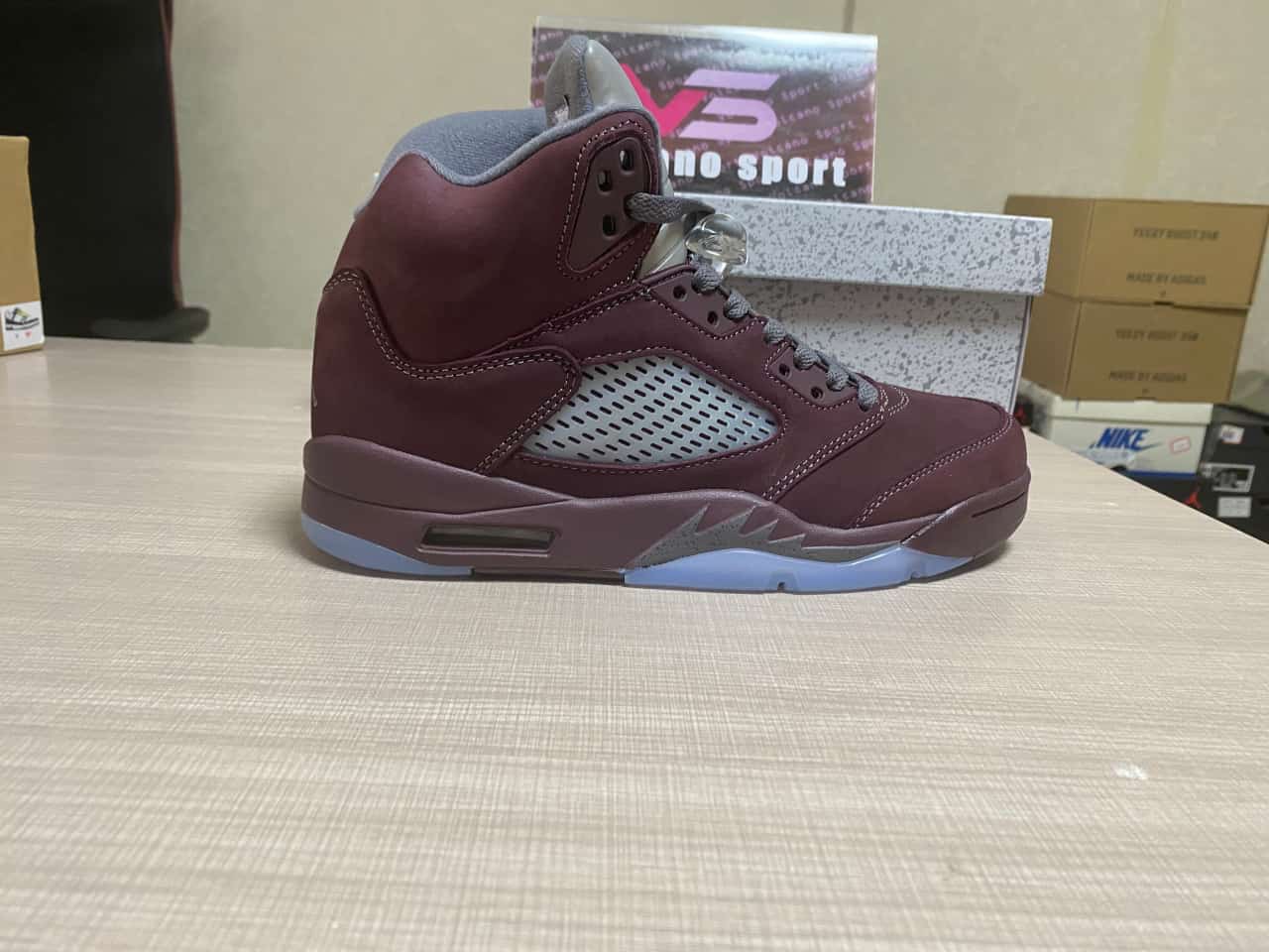 Jordan 5 Retro Burgundy DZ4131-600