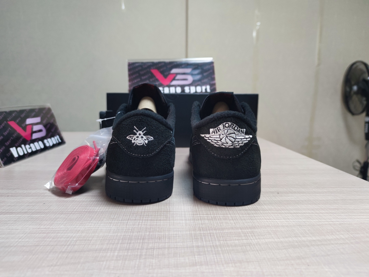 Travis Scott x Jordan 1 Low OG “Black Phantom” DM7866-001