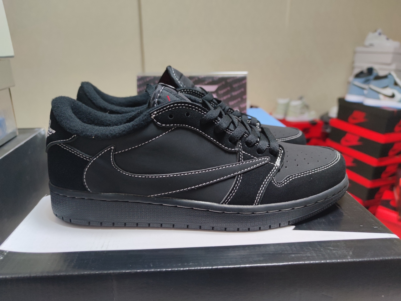 Travis Scott x Jordan 1 Low OG “Black Phantom” DM7866-001