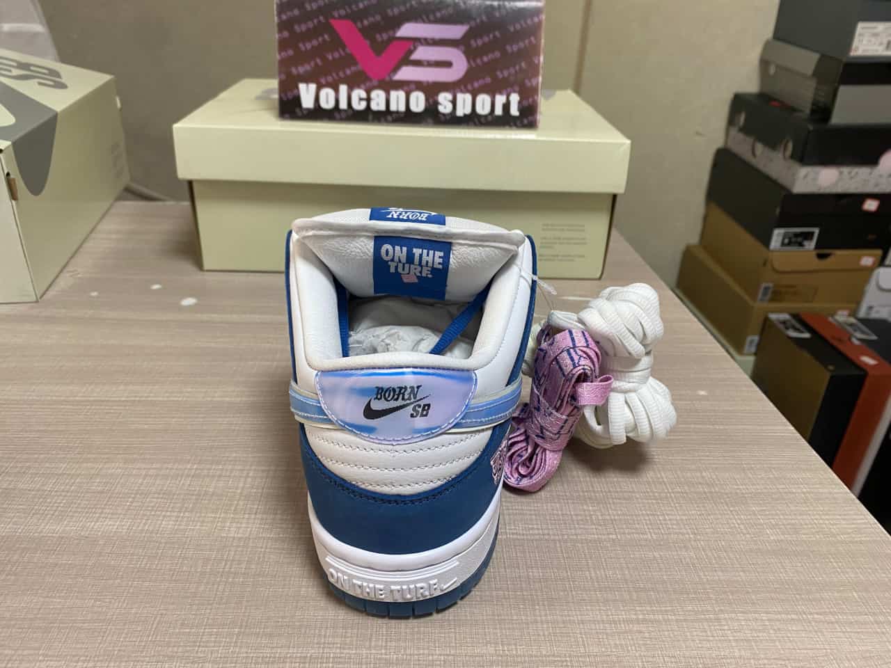 Nike SB Dunk Low Born X Raised One Block At A Time FN7819-400