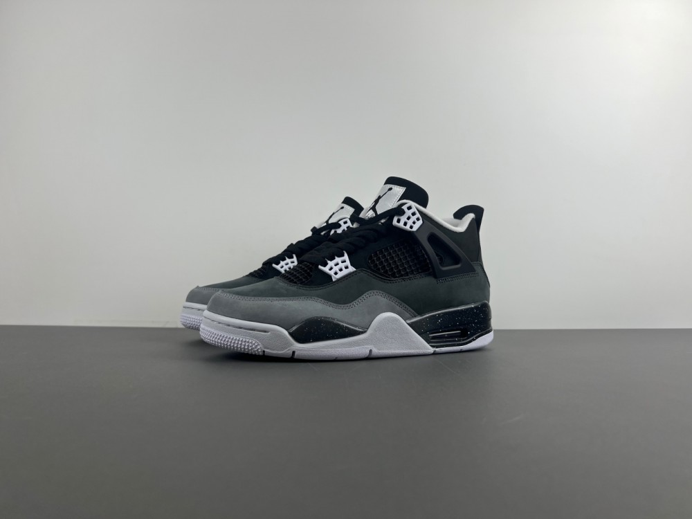 Jordan 4  FQ8138一002
