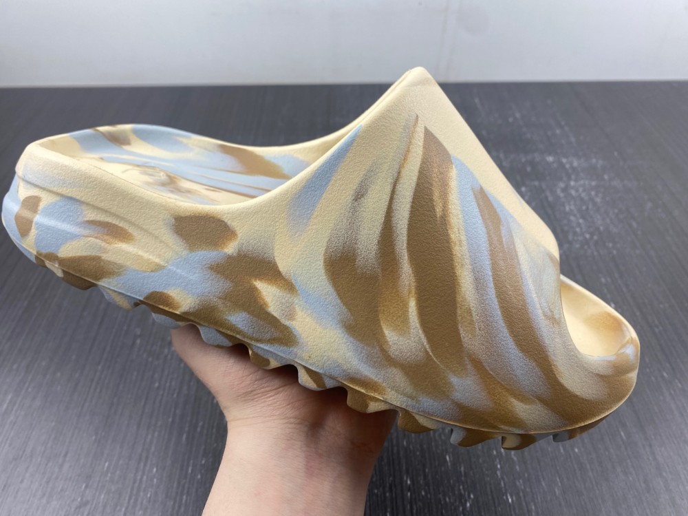 adidas Yeezy Slide  GW1932