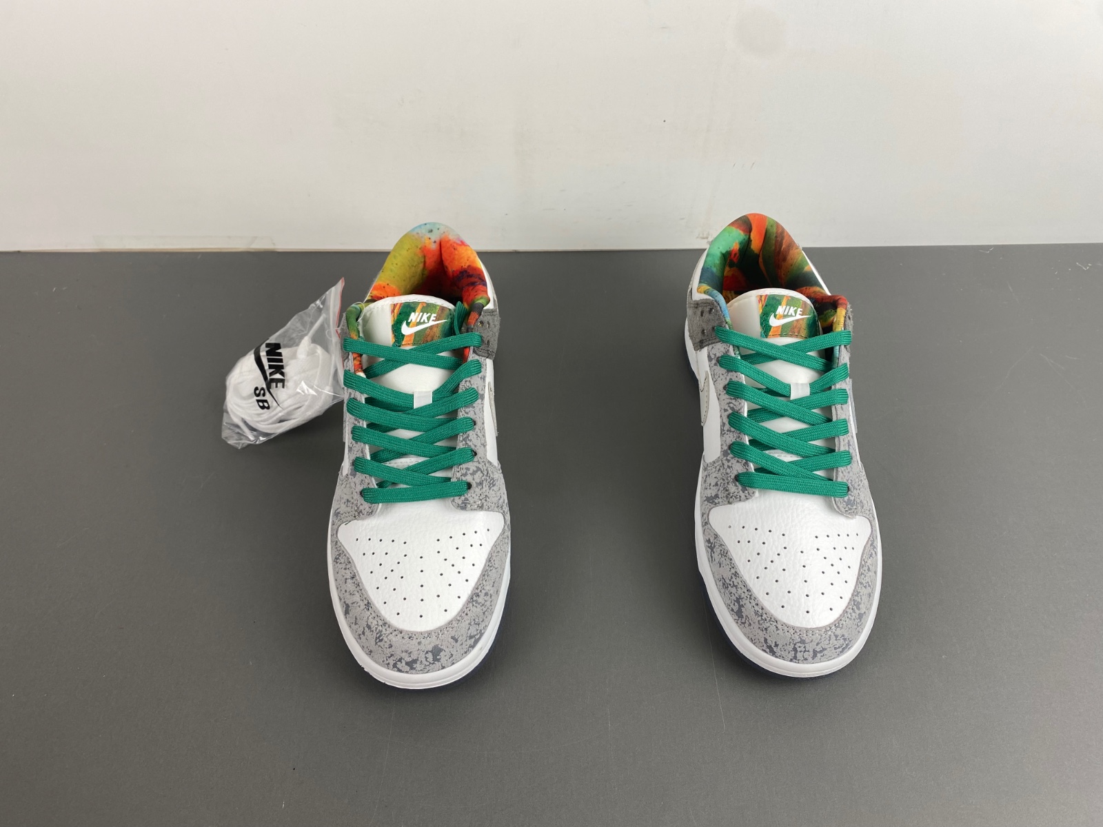 Nike Dunk Low Retro 'Philly' HF4840-068