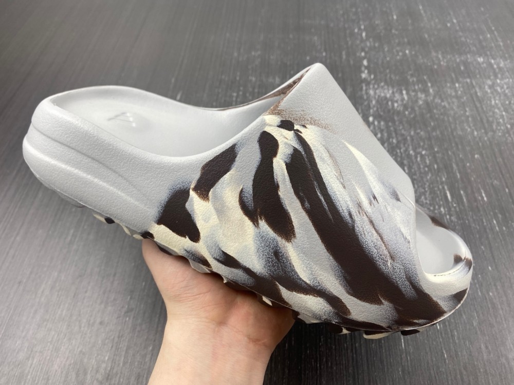 adidas Yeezy Slide  GZ5553