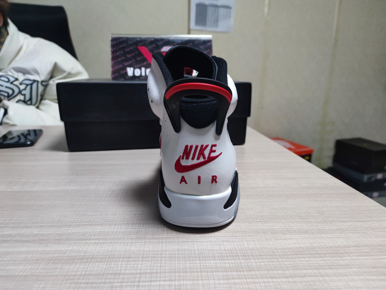 Jordan 6 Retro Carmine CT8529 106