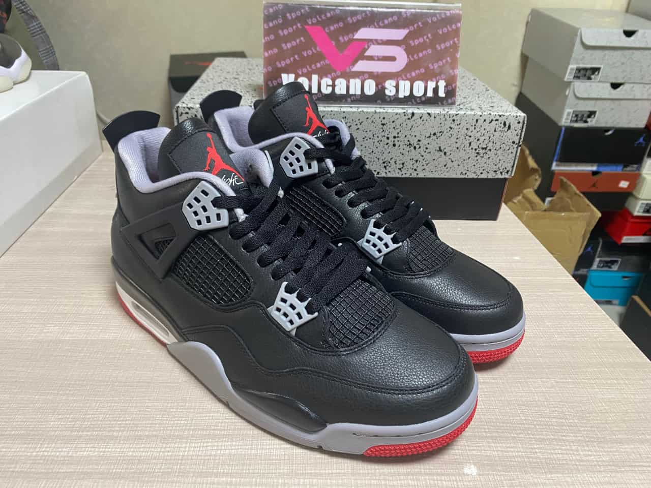 Jordan 4 Retro Bred Reimagined FV5029-006
