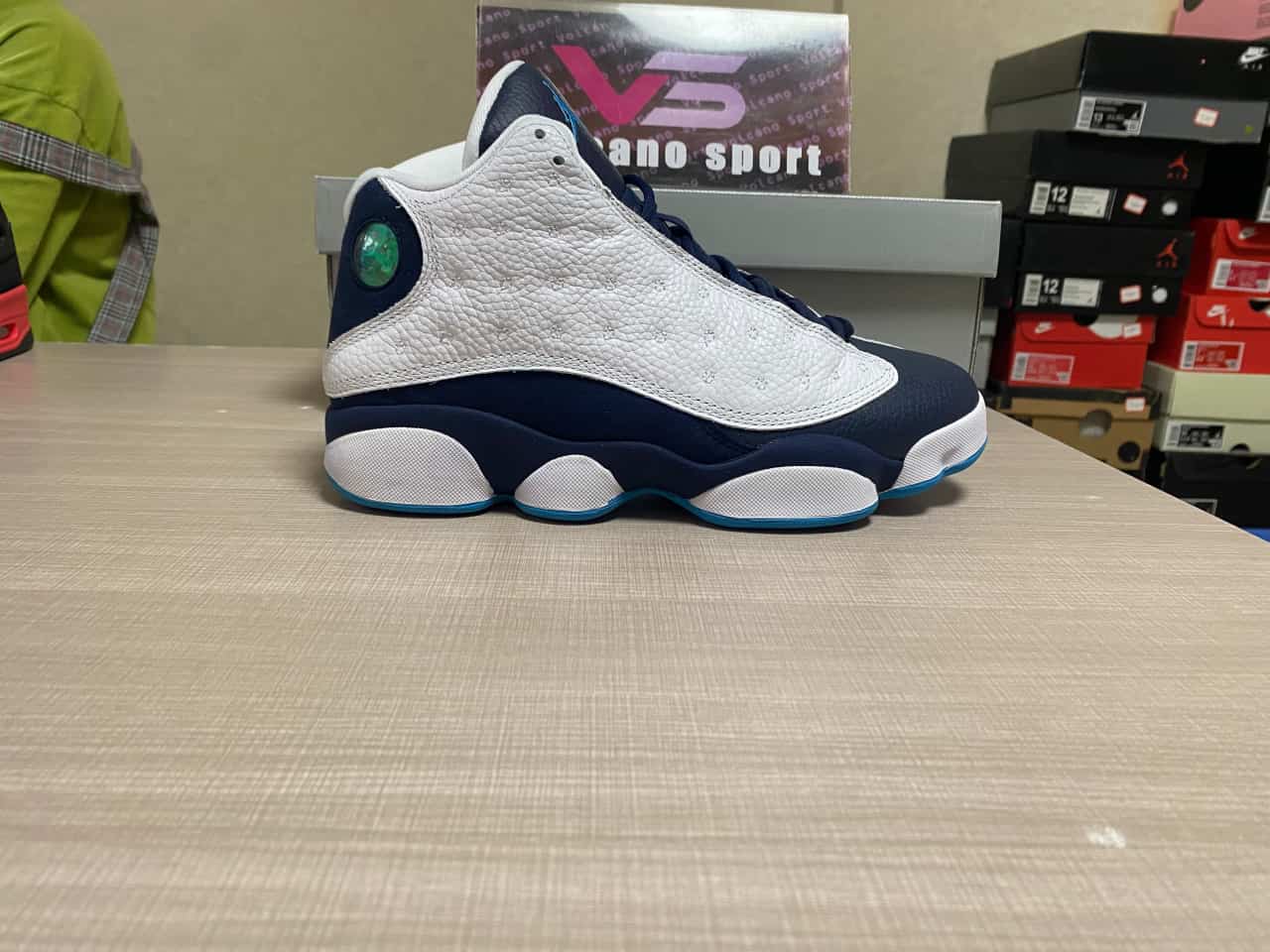 Jordan 13 Retro Obsidian Powder Blue White 414571-144