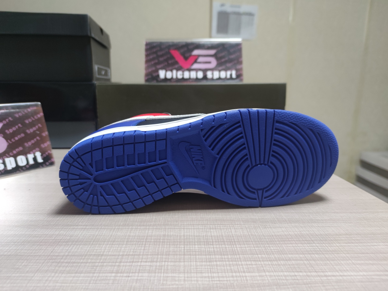 Dunk Low Tennessee State University DR6190 100