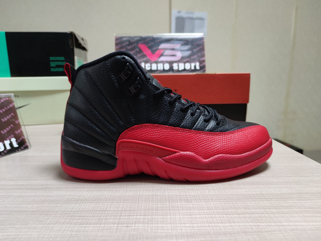 Jordan 12 Retro Flu Game （2025 Remake） 130690 002